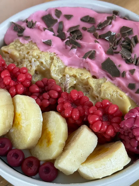 CREAMY RASPBERRY BOWL – Fruchtige Dessertkerze mit Himbeerduft