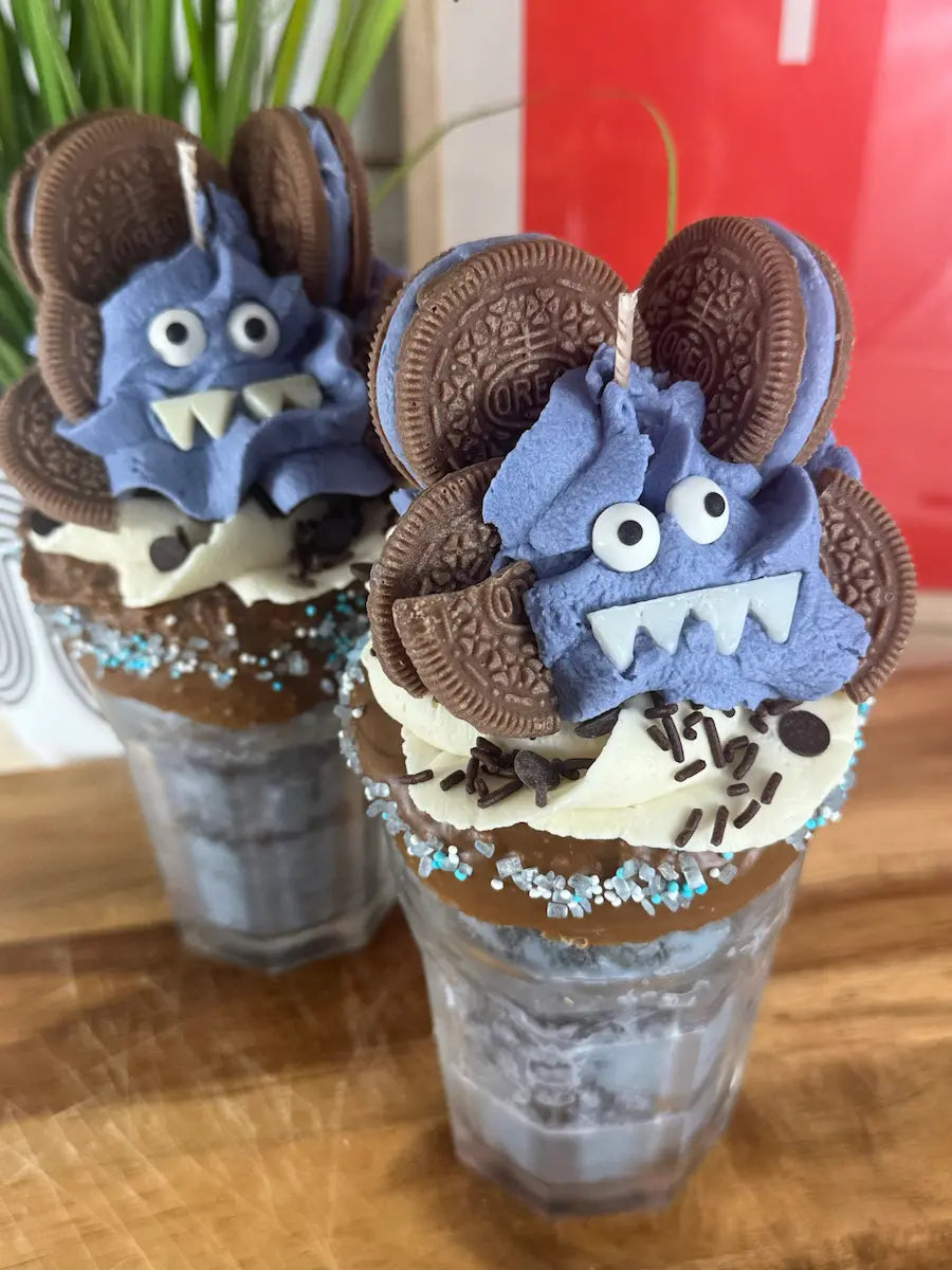 SWEET OREO MONSTER – Verspielte Duftkerze mit Schokoladenduft