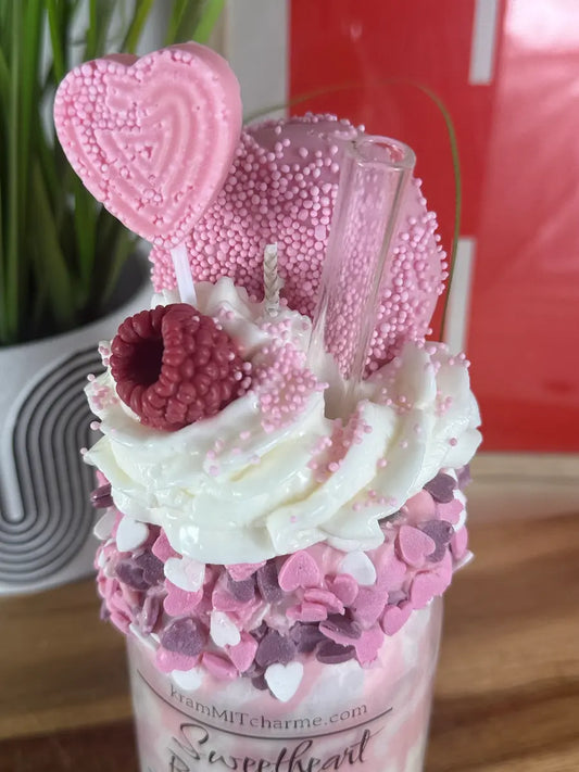 SWEETHEART BERRY LOVE – Romantische Duftkerze mit Himbeerduft