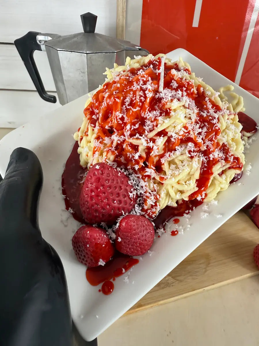 SPAGHETTI-EIS TRADIZIONALE