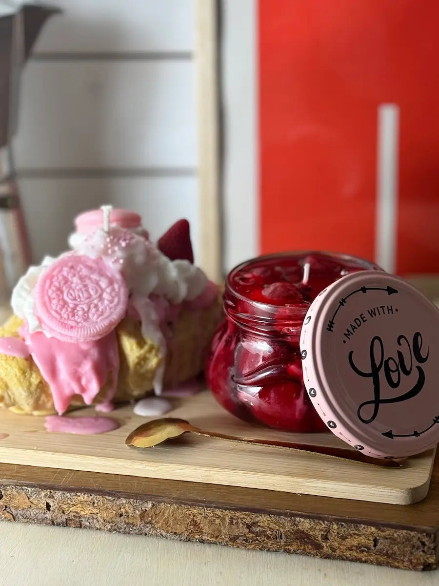 SWEET STRAWBERRY BREAKFAST