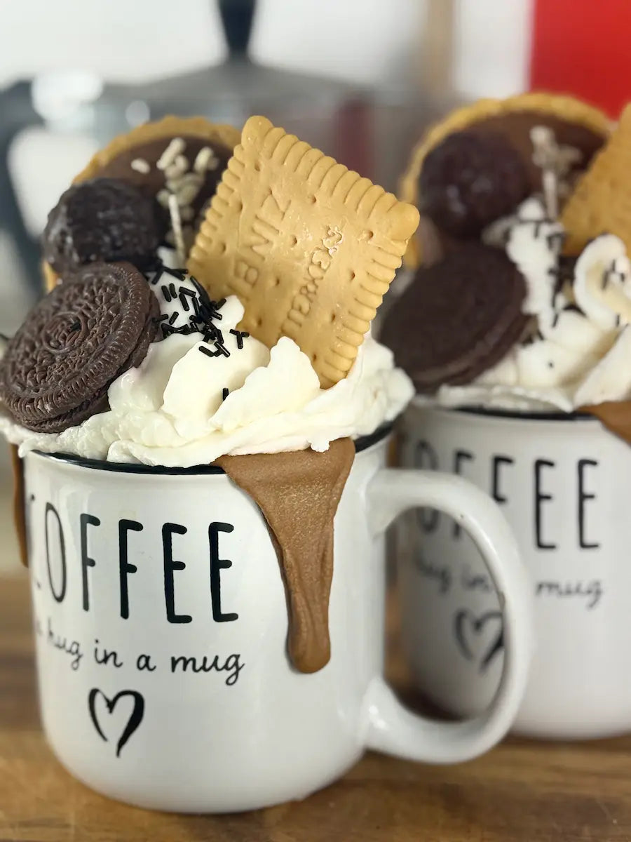 KEKS IM KAFFEE – Dessertkerze in Kaffeetassen-Optik