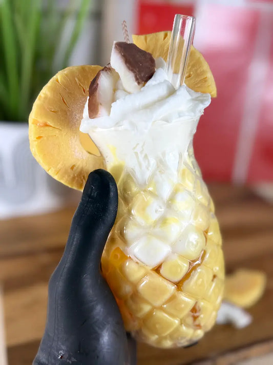 SWEET ISLAND BATIDA – Exotische Dessertkerze im Ananas-Glas