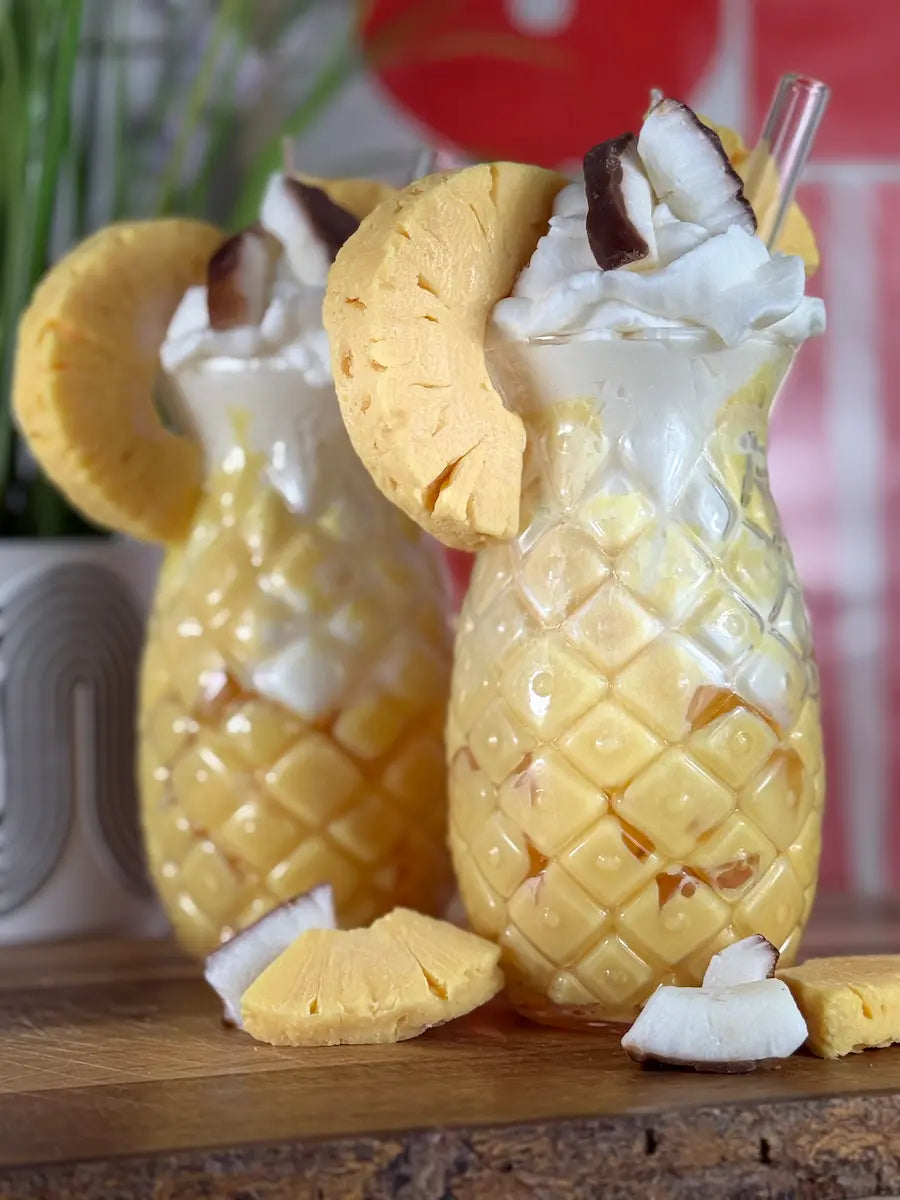 SWEET ISLAND BATIDA – Exotische Dessertkerze im Ananas-Glas