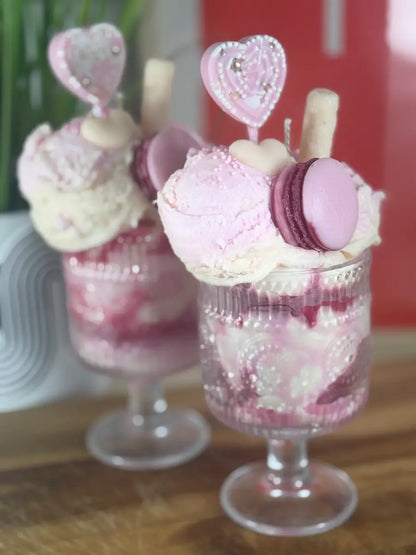 SWEETHEART CREAM DELIGHT – Verspielte Duftkerze mit Vanilleduft