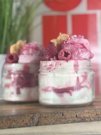 BERRY CREAM DREAM – Fruchtige Dessertkerze im Glas
