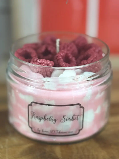 RASPBERRY SORBET – Fruchtige Duftkerze mit Himbeernote
