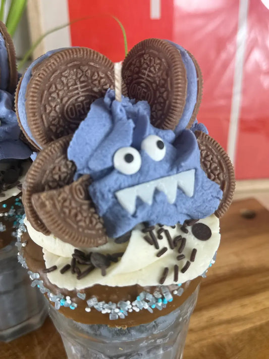 SWEET OREO MONSTER – Verspielte Duftkerze mit Schokoladenduft