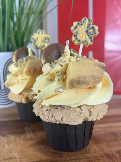 PINEAPPLE TROPIC DREAM – Exotische Dessertkerze mit Ananasduft