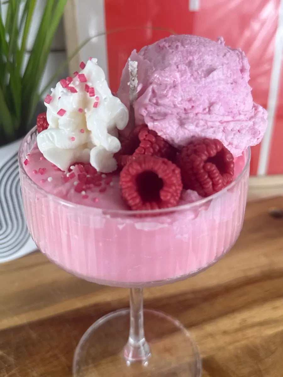 HIMBEER ELIXIER DELUXE – Edle Dessertkerze mit Himbeerduft