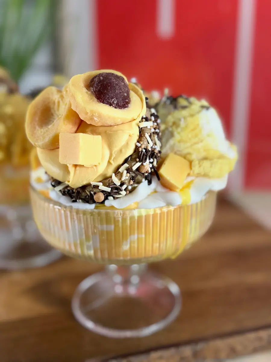 CREAMY APRICOT BLISS – Fruchtige Dessertkerze mit Aprikosenduft