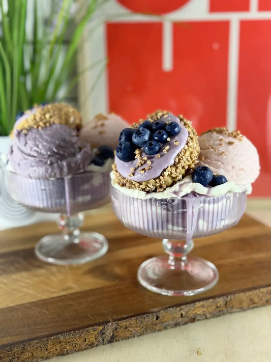BLUEBERRY COOKIE CRUNCH – Fruchtige Dessertkerze mit Blaubeerduft