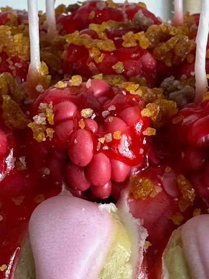 Raspberry Biscuit Torte – Handgemachte Duftkerze mit Himbeerduft